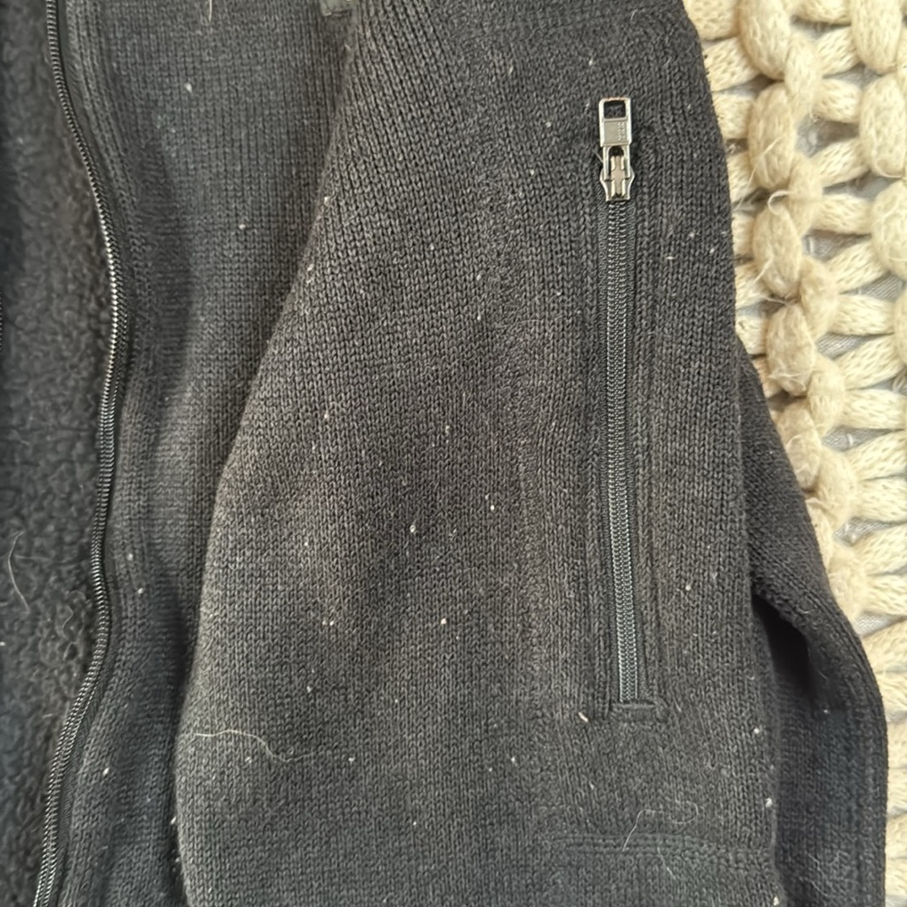 Patagonia Better Sweater Black Full-Zip Fleece Jacket - Picture 4 of 4